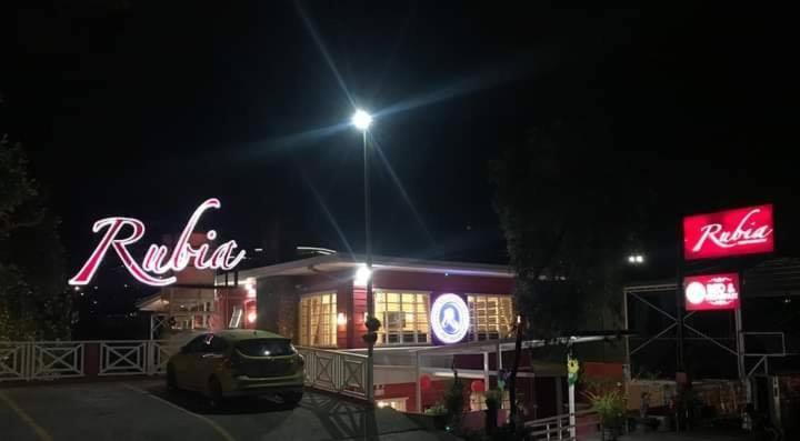 R Bed And Breakfast Baguio City Luaran gambar