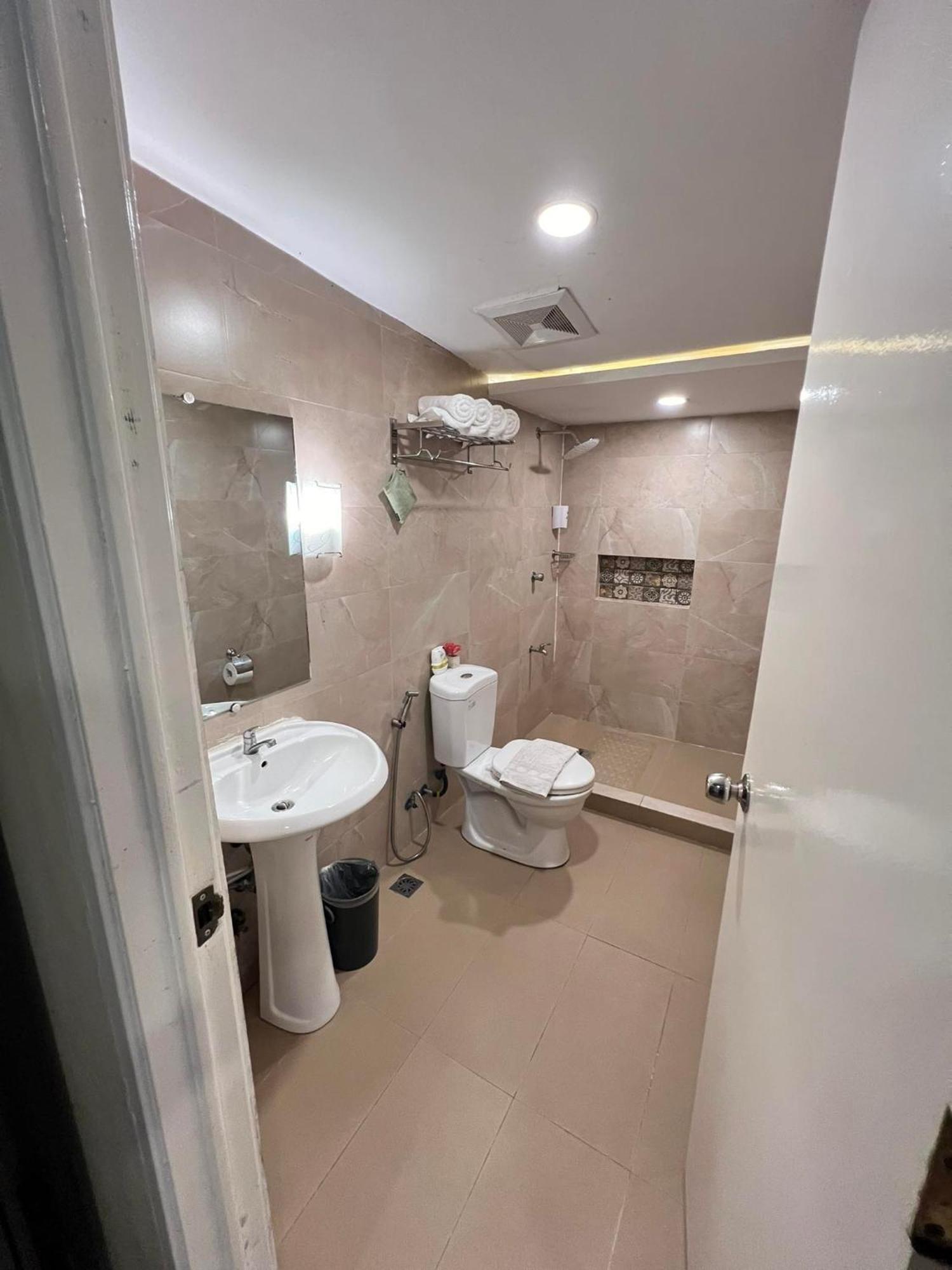 R Bed And Breakfast Baguio City Luaran gambar